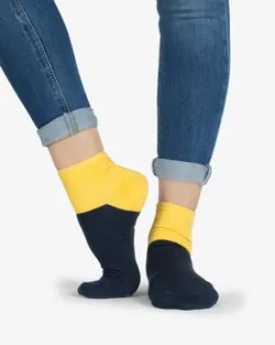 جوراب نخی دو رنگ