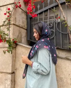 روسری نخ حریر توپ توپی گلدار