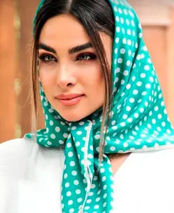 روسری مینی اسکارف قواره 70 طرح توپ توپی - فروشگاه شاهیوا