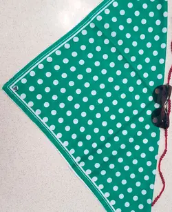 روسری مینی اسکارف قواره 70 طرح توپ توپی - فروشگاه شاهیوا