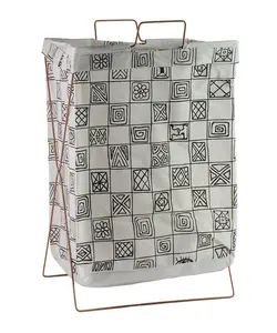 سبد پارچه ای پایه دار طرح شطرنجی