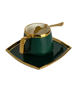فنجان و نعلبکی سرامیکی همراه با قاشق