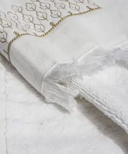 حوله دستی طرح دار 50*90