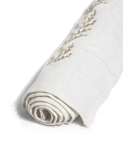 حوله دستی طرح دار 90*50