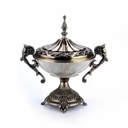 شکلات خوری پایه دار