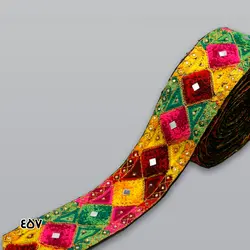 نوار تزئینی سنتی آینه دوزی