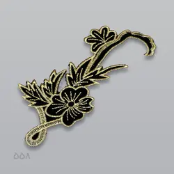 تکه دوزی گل مشکی مخملی
