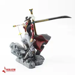 فیگور دراکول میهاک (Dracule Mihawk) از انیمه وان پیس برند Banpresto