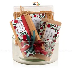 پک هدیه یلدا شیشه‌ای وگان