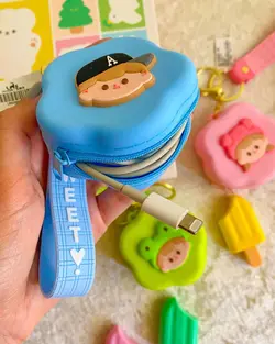 کیف هندزفری طرح دختر و پسر