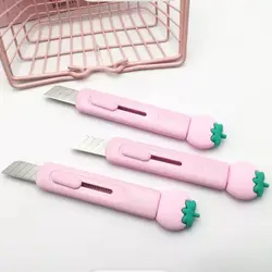 کاتر طرح توت فرنگی