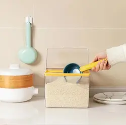 پیمانه برنج و حبوبات رنگی