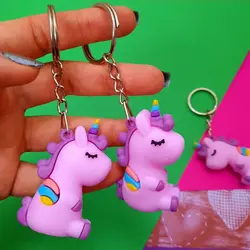 آویز کلید طرح تکشاخ ساده بنفش