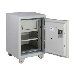 نردبان آسانکار پلاس 16 پله 4 تکه(plass)