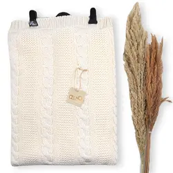 پتو بافتنی نوزاد مدل بافت مارپیچ آلدینا Aldiana - فروشگاه سیسمونی نوزاد رامینا