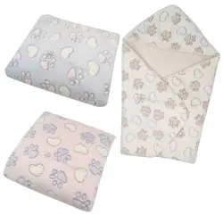 پتو دورپیچ کلاه دار طرح پنجه و قلب کارترز Carters