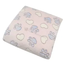 پتو دورپیچ کلاه دار طرح پنجه و قلب کارترز Carters