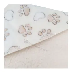 پتو دورپیچ کلاه دار طرح پنجه و قلب کارترز Carters
