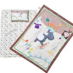 سرویس خواب سه تکه طرح اسب آبی کد 2006 بیبی فورلایف Baby4life - فروشگاه سیسمونی نوزاد رامینا