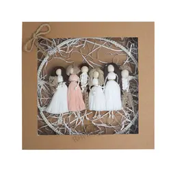 آویز عروسکی مکرومه خانواده Happy - فروشگاه سیسمونی نوزاد رامینا