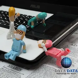 فلش مموری عروسکی دکتر جراح