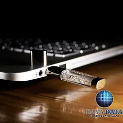 فلش مموری کریستالی سواروفسکی