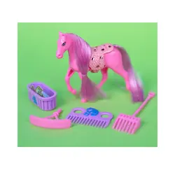 عروسک اسب به همراه وسایل