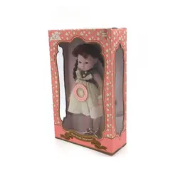 عروسک دختر با موی بافته