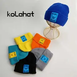 کلاه بافت رنگی طرح لبخند (KLT-T2700)