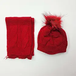 کلاه و شال گردن بچگانه