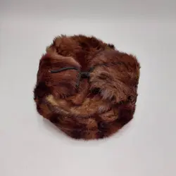 کلاه روسی پوست خرگوش راه راه قهوه‌ای (KLT-T176) &ndash; کلاهت