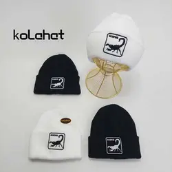 کلاه بافت اسپرت گلدوزی عقرب - عمده (KLT-2151) – کلاهت