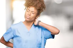 بررسی ارتباط بین اختلالات اسکلتی عضلانی و کیفیت زندگی در پرستاران