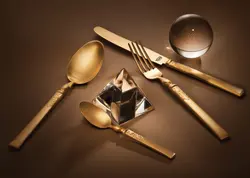 سرویس قاشق و چنگال ۹۵ پارچه غذا خوری ۱۲ نفره ویوالدی طلایی مات نیکولو 10422