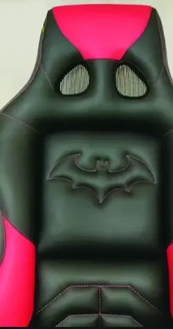 صندلی گیمینگ bat s700