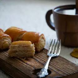 نان نازک گردو دارچین