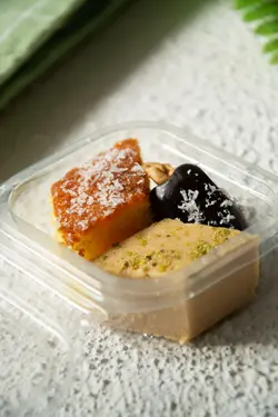 پک تک نفره (حلوا لوزی پسته‌ای)