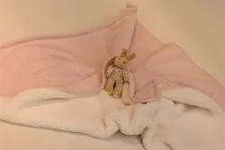 پتوی نوزاد - طرح نارینه خزدار رنگ صورتی NOHA