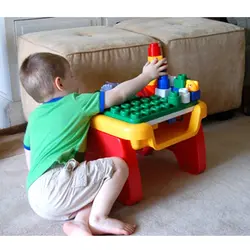 میز بازی موزیکال قرمز چیکو chicco مدل 67120