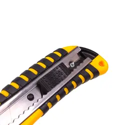 کاتر 18 میلیمتری دسته پهن وینکس