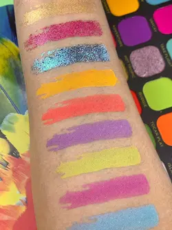 پالت سایه رولوشن مدلFlawless Bird of Paradise