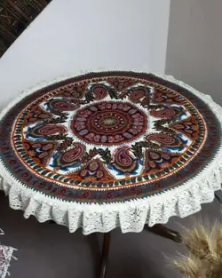 رومیزی پته یک متری