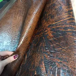 چرم بزی کروکودیلی قهوه‌ای جانگل - چرمآویز