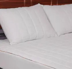 سرویس ملحفه روتشکی پد دار آکو رنگ سفید