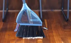 جارو نیم برقی VaBroom