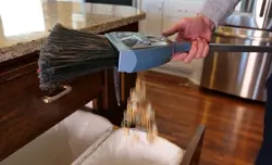 جارو نیم برقی VaBroom