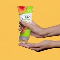 اسکراب فرش اسکین استیوز عصاره زردآلو fresh skin