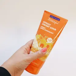 ماسک و اسکراب عصاره زردآلو فریمن