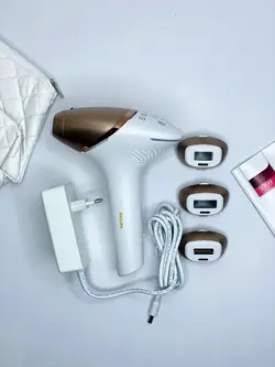 دستگاه لیزر هوشمند فیلیپس مدل Lumea BRI 957 - دیلان شاپ