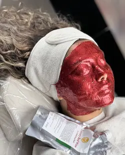 ماسک دوفاز بست کلین کره  best klin  لاکچری شراب قرمز - دیلان شاپ